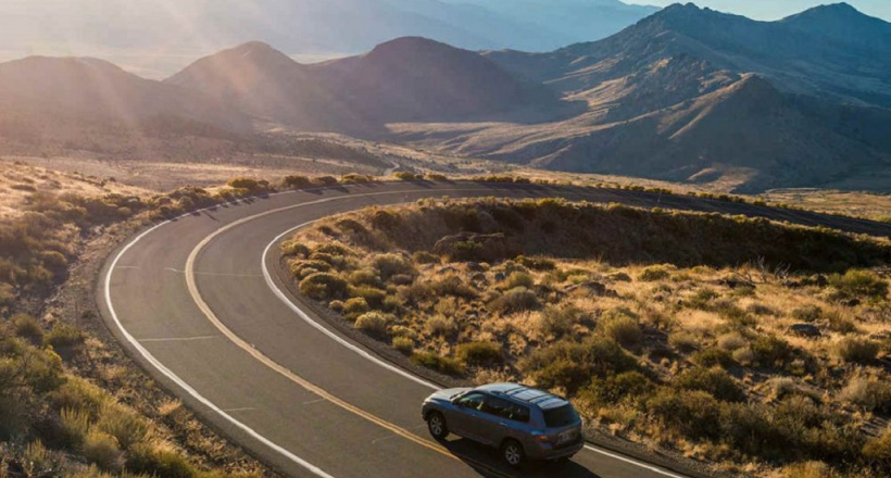 Lưu ý gì khi lái xe đường dài một mình?