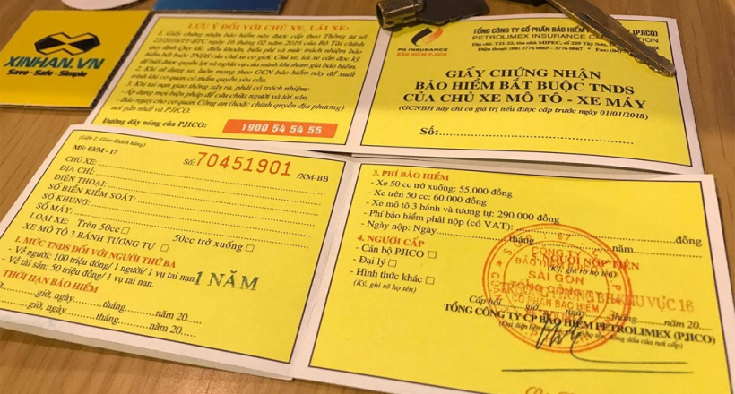 Không có bảo hiểm ô tô, xe máy bắt buộc bị phạt bao nhiêu?