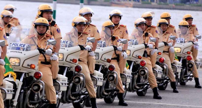 Xe máy chuyên dùng có được tham gia giao thông?