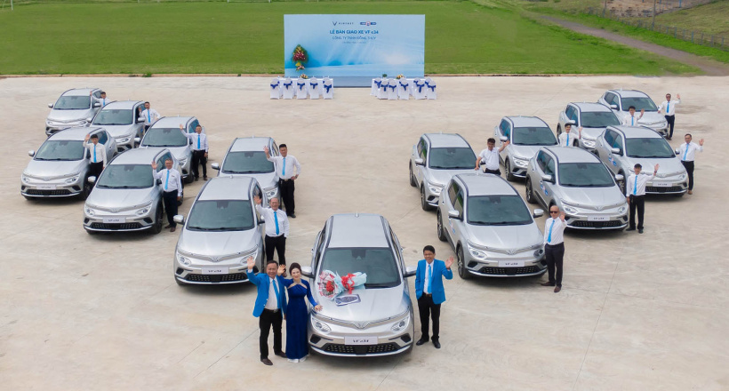 Taxi điện - Bước ngoặt lớn trong ngành xe dịch vụ tại Việt Nam