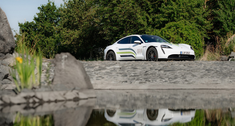 Taycan đi vòng quanh thế giới hỗ trợ các dự án địa phương