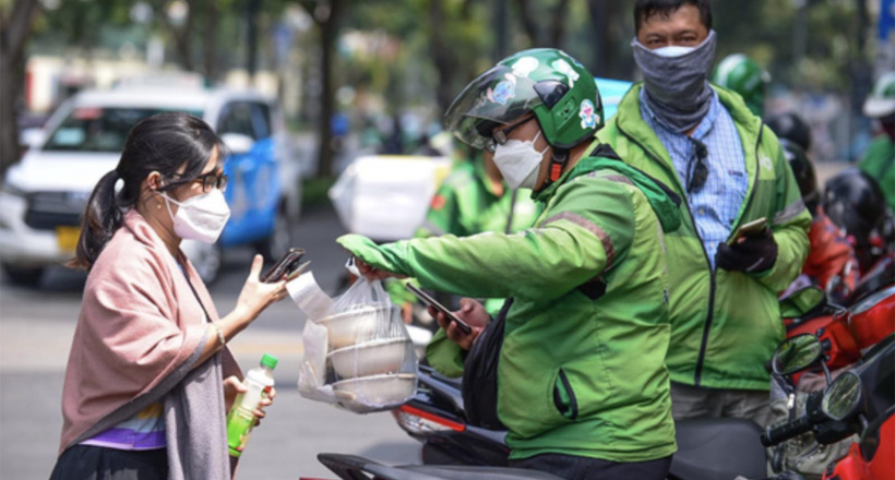 Cục Cạnh tranh và Bảo vệ người tiêu dùng yêu cầu Grab làm rõ việc thu "phụ phí nắng nóng"