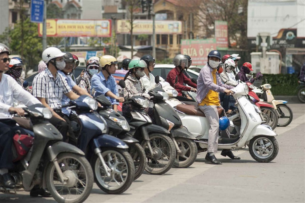 tắt máy khi dừng đèn đỏ