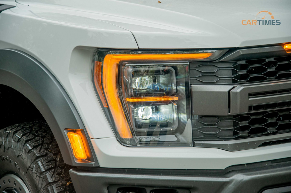 Đèn pha của xe Ford F-150 Raptor 2022
