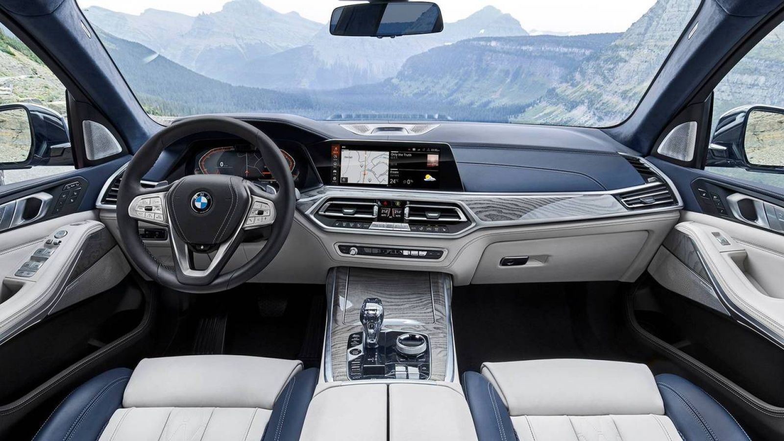 Xe BMW X7 2019