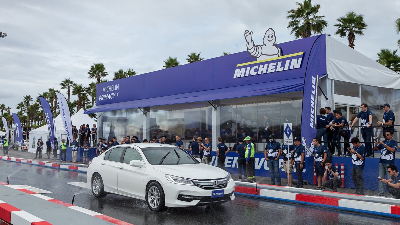 Thử nghiệm lốp MICHELIN