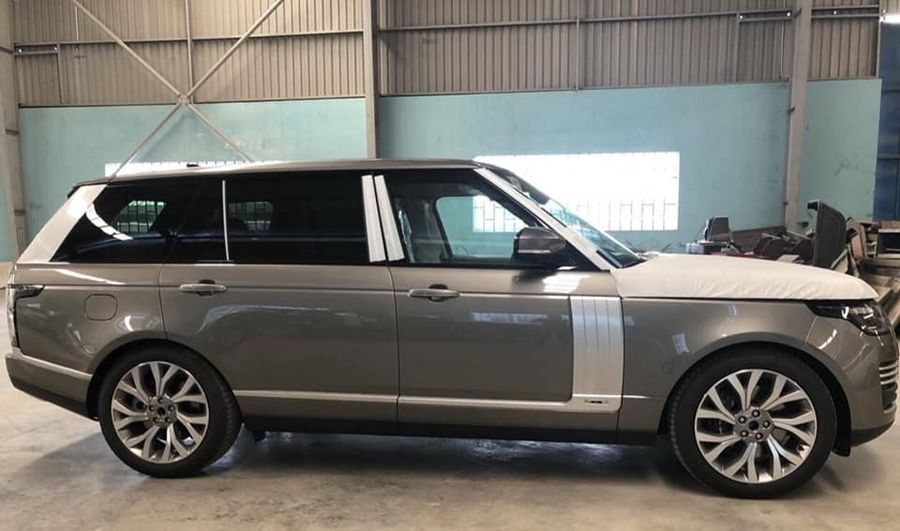 Mẫu xe Range Rover Autobiography LWB 2018 đã có mặt tại Tp Hồ Chí Minh