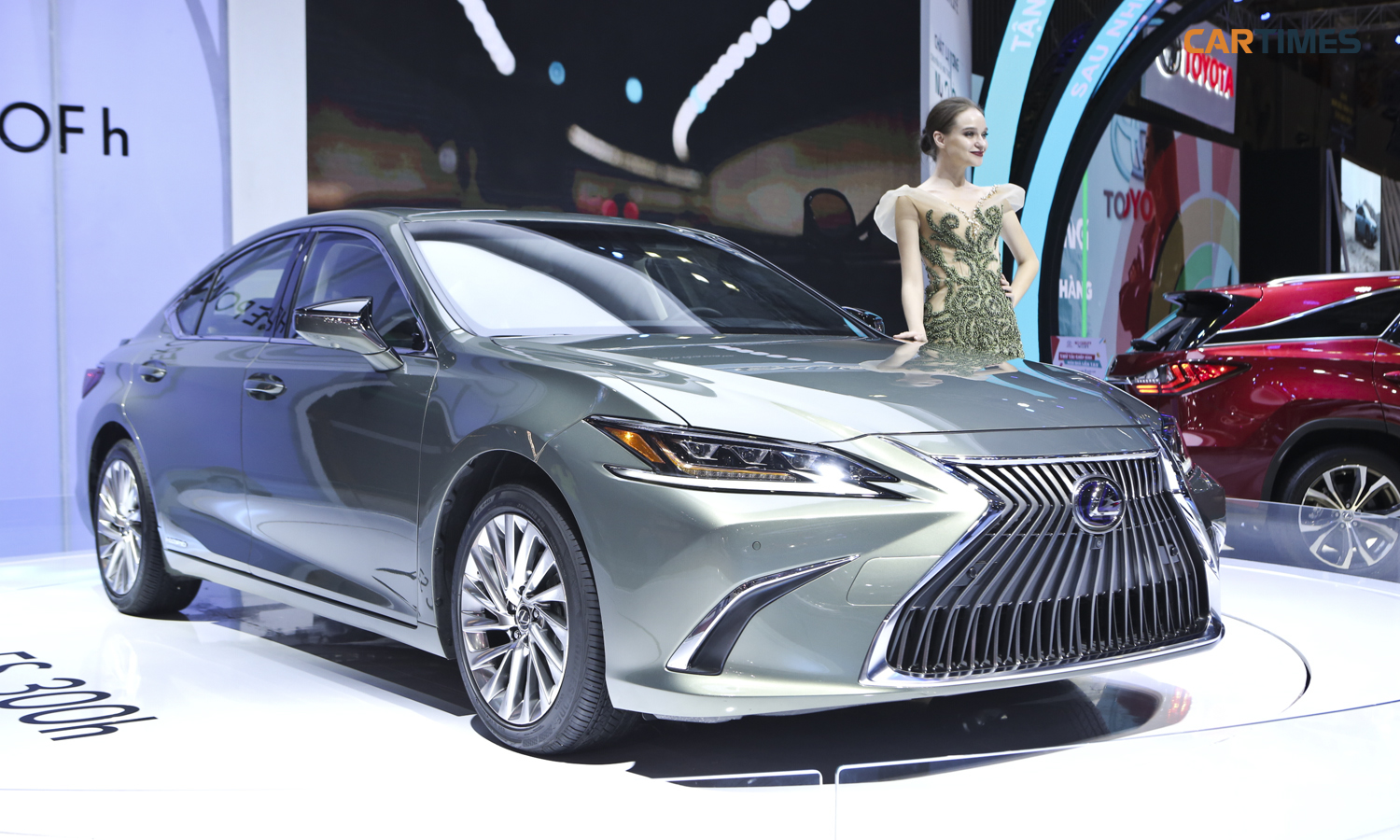 Mẫu xe Lexus ES 300