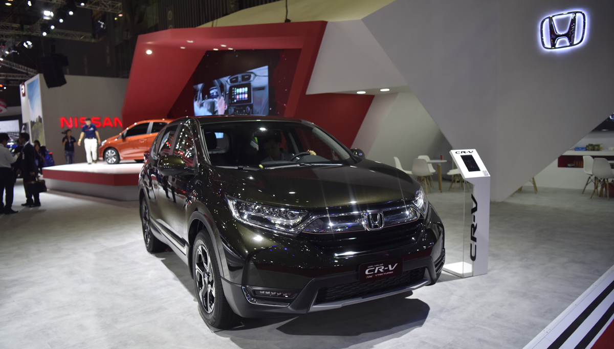 Xe Honda CR-V là một trong hai mẫu xe có doanh số ấn tượng nhất của Honda