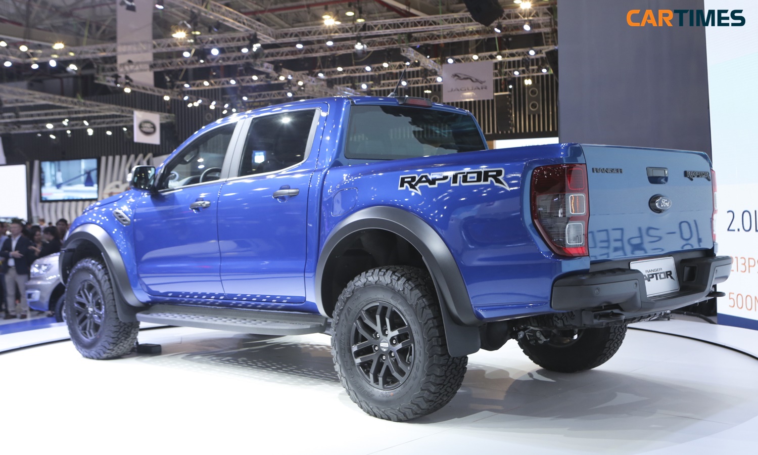 Phía sau xe Ford Ranger Raptor 2018