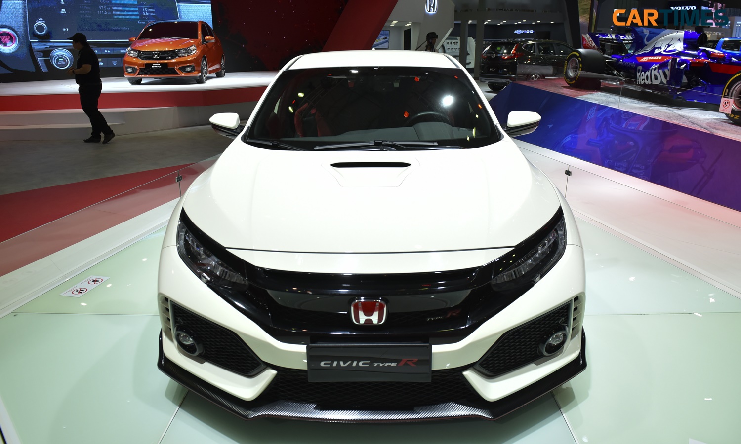 Honda Civic Type R là chiếc xe cầu trước nhanh nhất thế giới