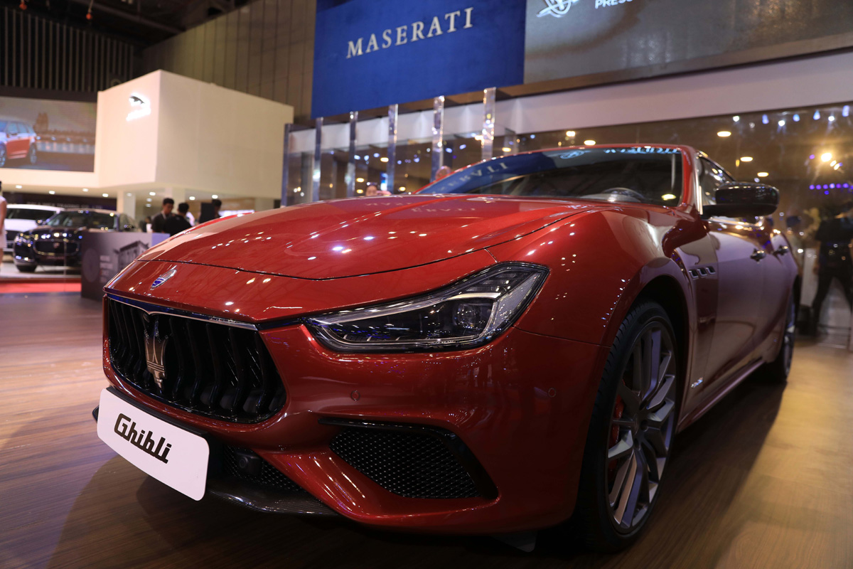 Maserati Ghibli 2018 mang đậm phong cách thể thao