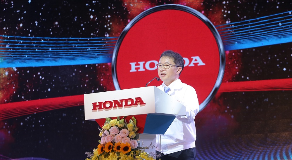 Ông Toshio Kuwahara - Tổng Giám đốc Honda Việt Nam phát biểu khai mạc buổi lễ