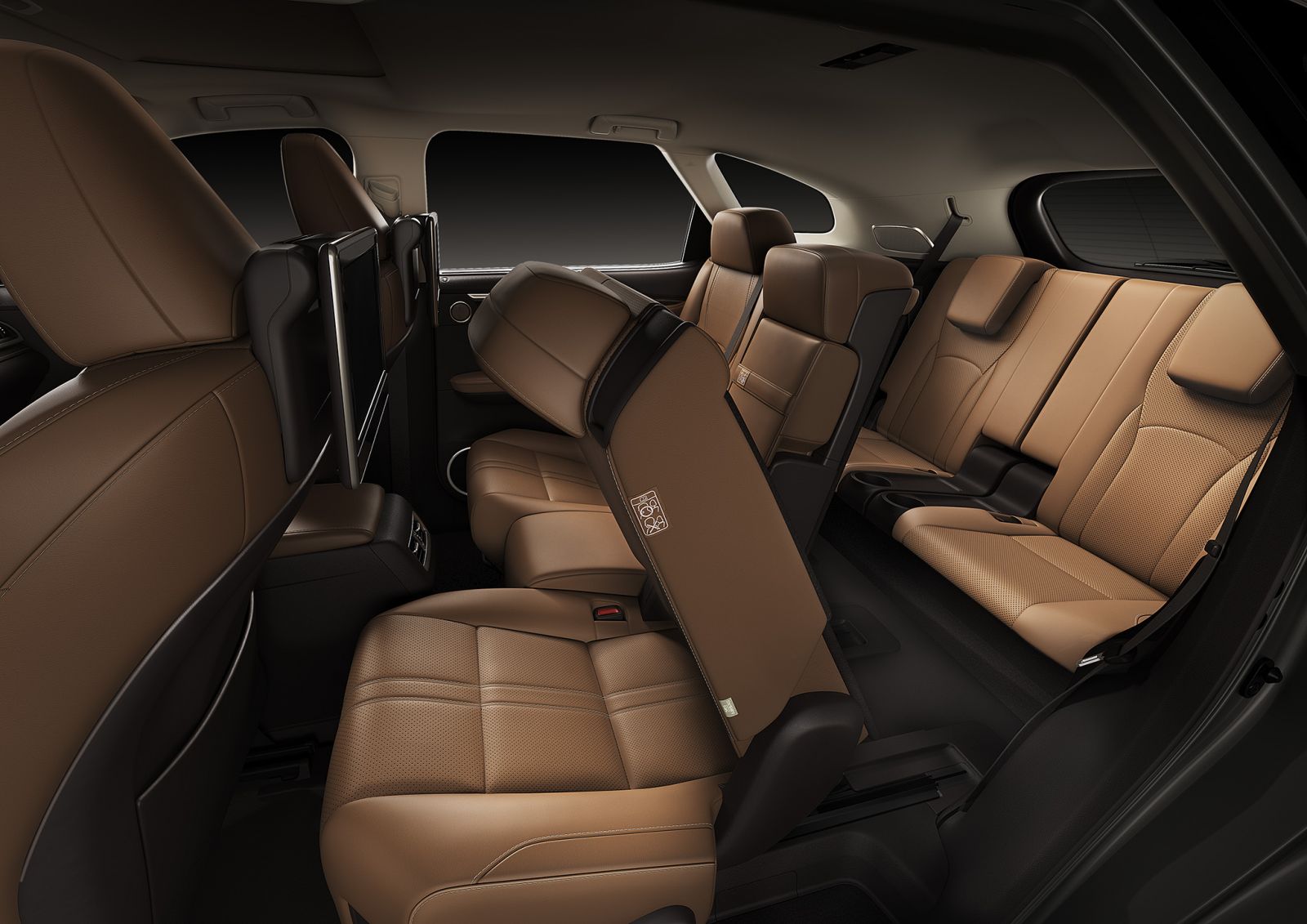 Thiết kế hàng ghế sau xe Lexus RX 450h