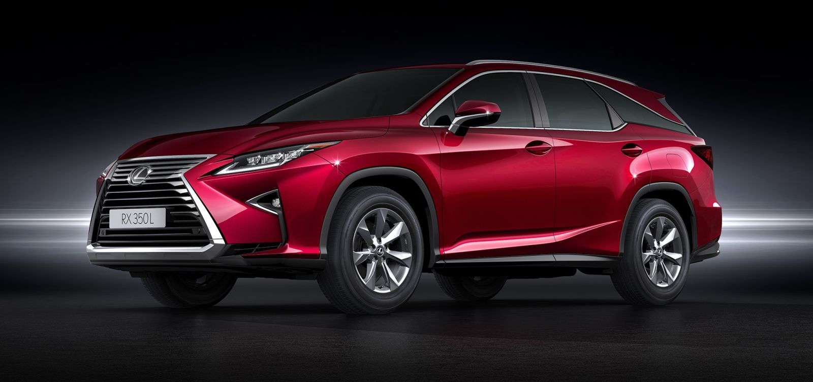 Lexus sẽ giới thiệu 2 mẫu xe SUV RX 350L và RX 450h