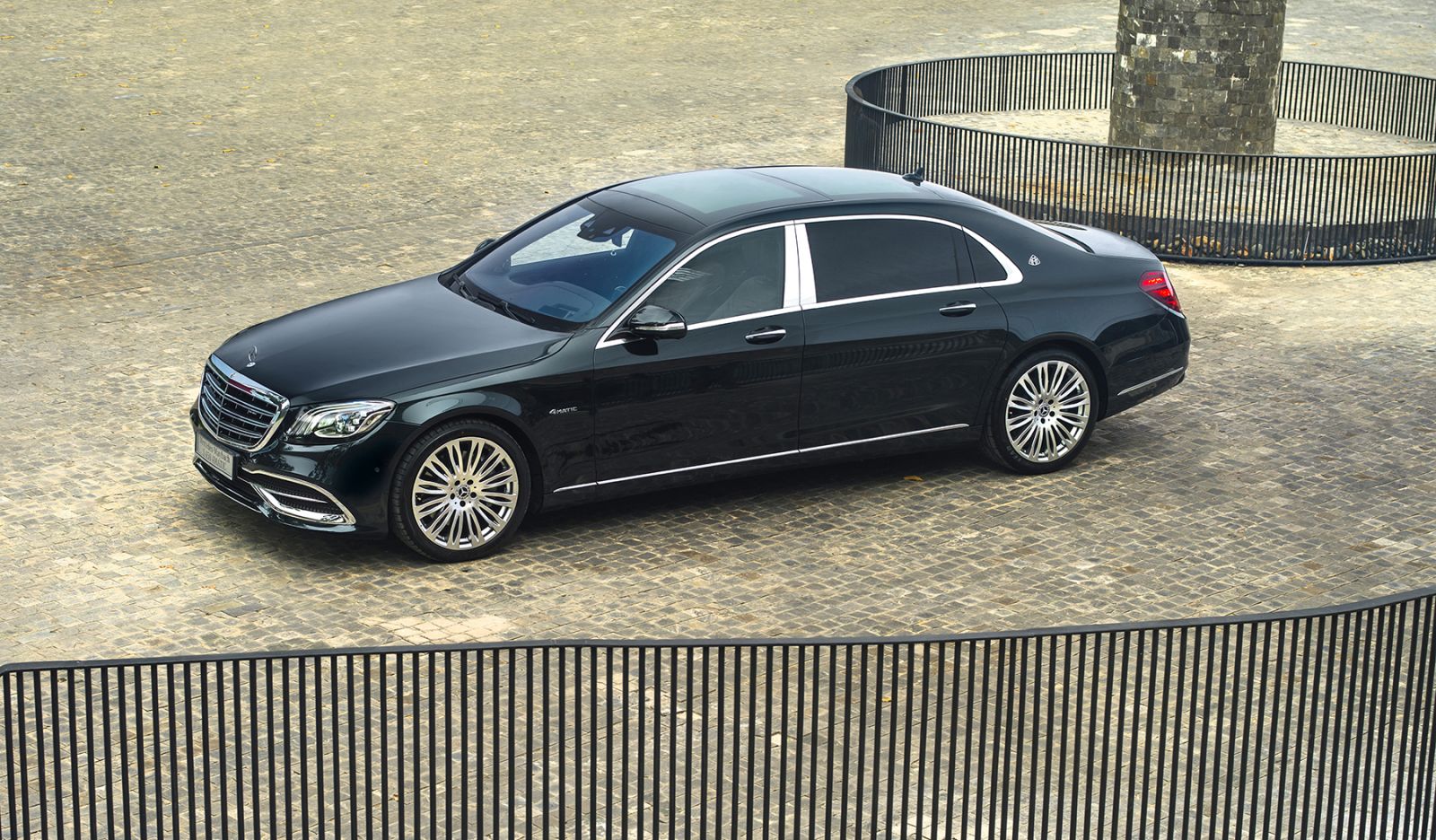 Ngoại thất Mercedes-Maybach S-450 4MATIC