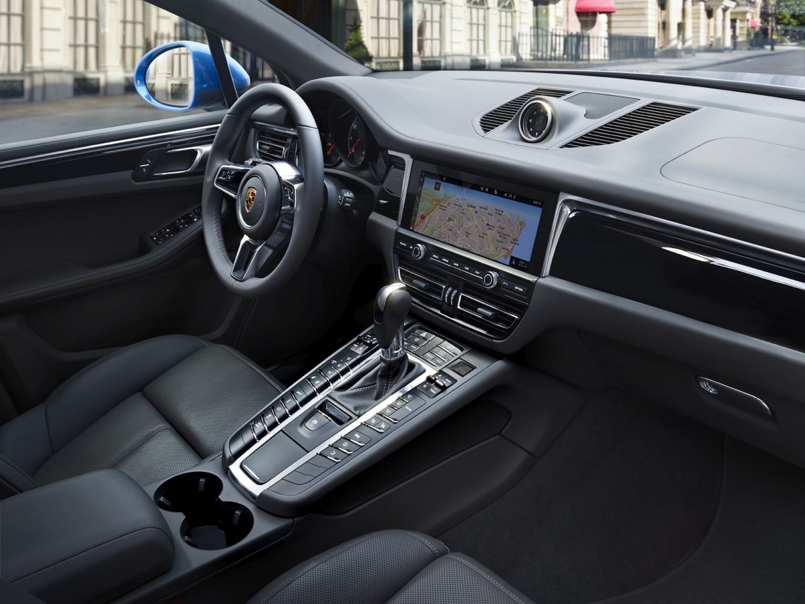 Xe Macan Hệ thống quản lý liên lạc của Porsche (PCM) mới