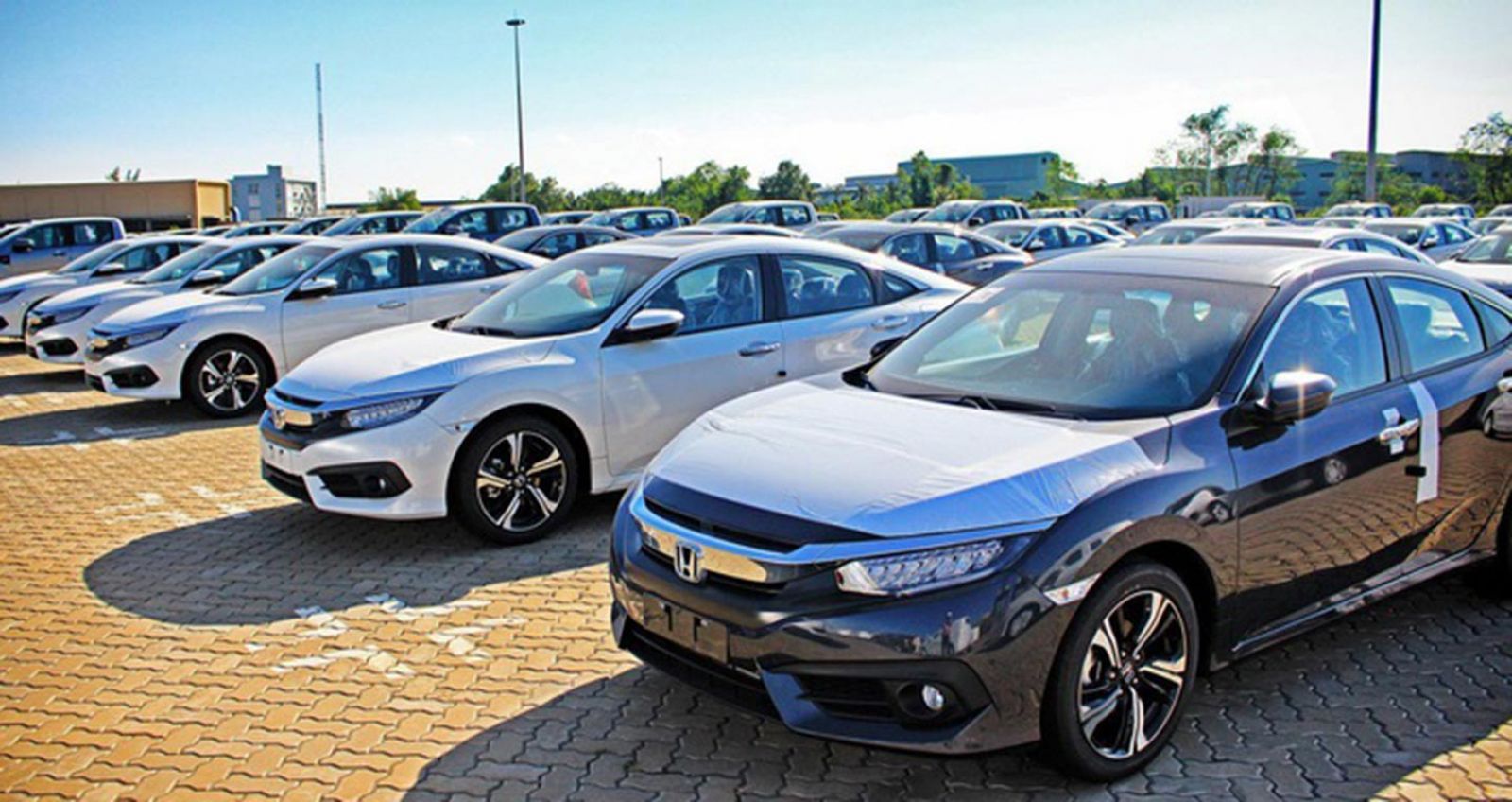 Nguồn hàng xe nhập khẩu đang tăng trở lại trong những tháng gần đây