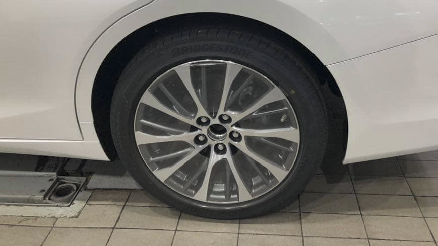 Thiết kế la zăng xe Lexus ES 250 2019
