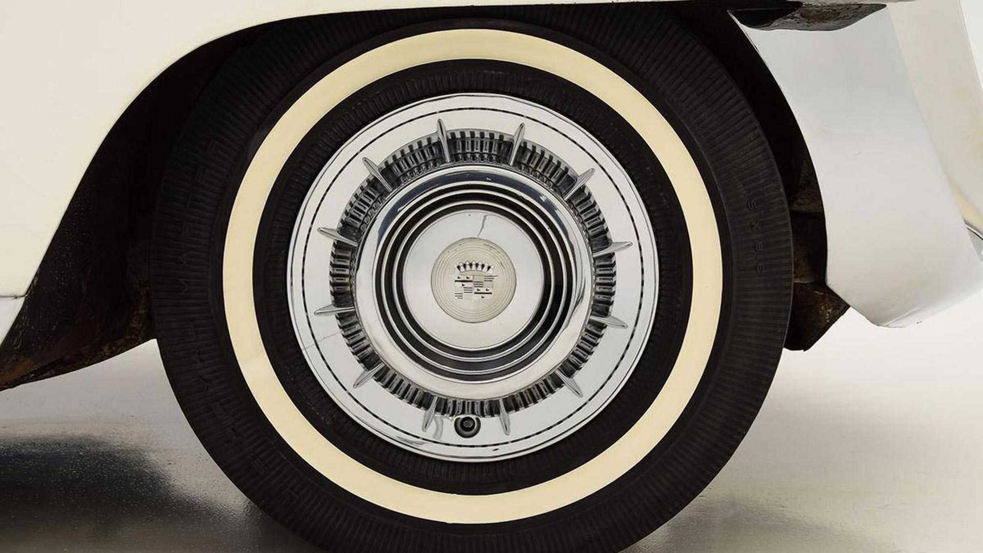 Thiết kế bánh xe Cadillac Die Valkyrie 1955 concept