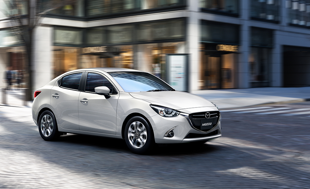 Xe Mazda2 được nhập khẩu nguyên chiếc từ Thái Lan