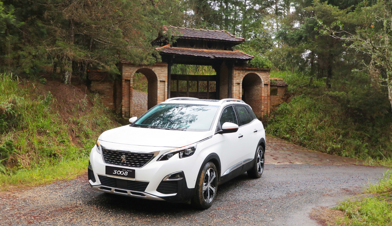 Bộ đôi SUV Peugeot 5008, 3008 AllNew đang có nhiều ưu đãi