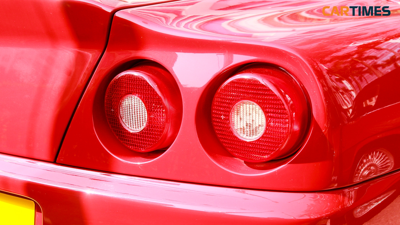 Thiết kế đèn hậu xe Ferrari 550 Maranello