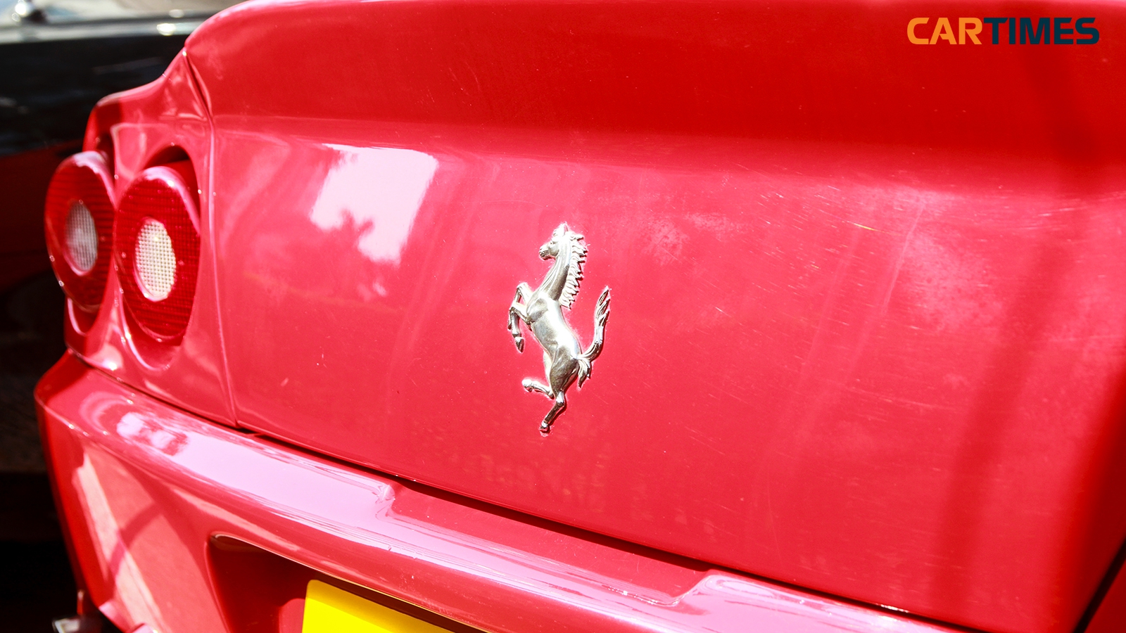 Xe Ferrari 550 Maranello