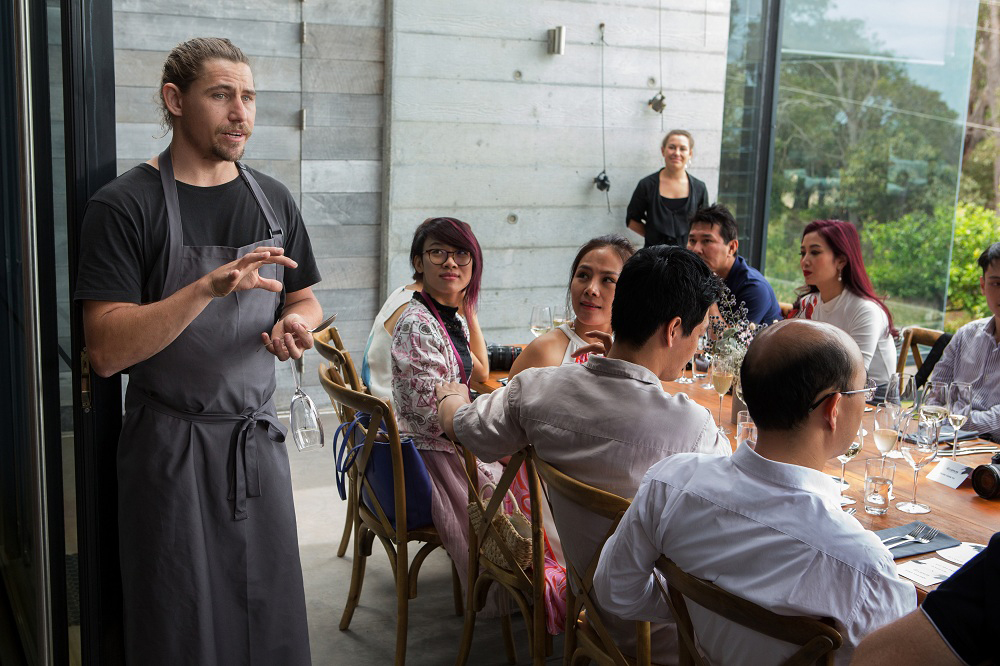 Bếp trưởng Paul Iskov