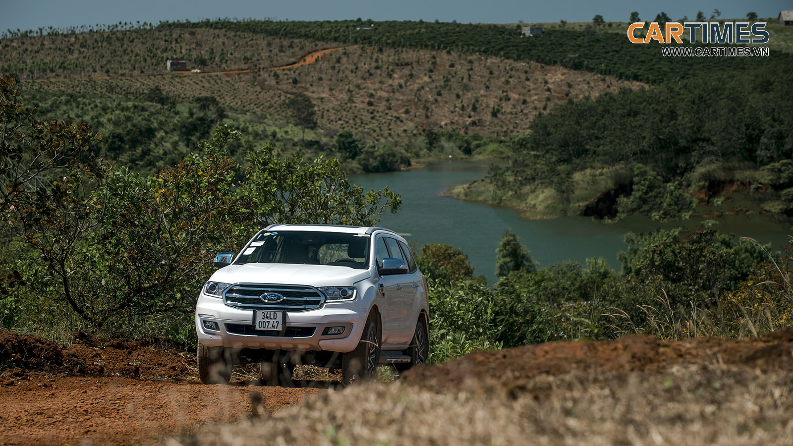 Xe Ford Everest