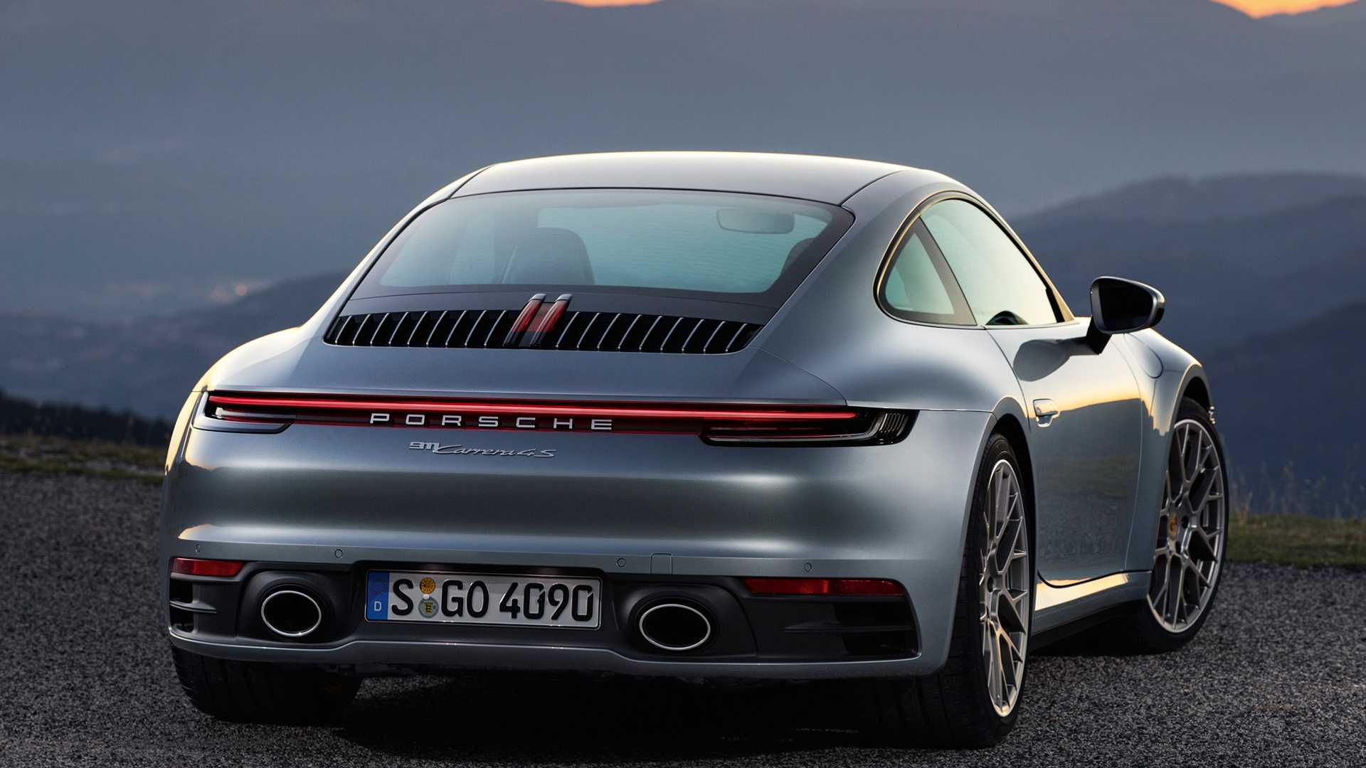 Xe Porsche 911 Carrera 992