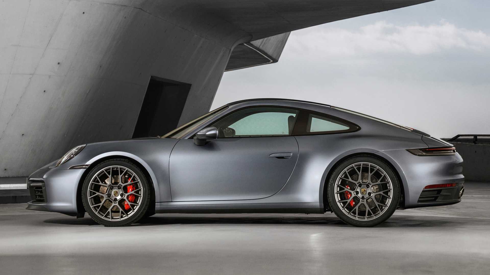 Xe Porsche 911 Carrera 992