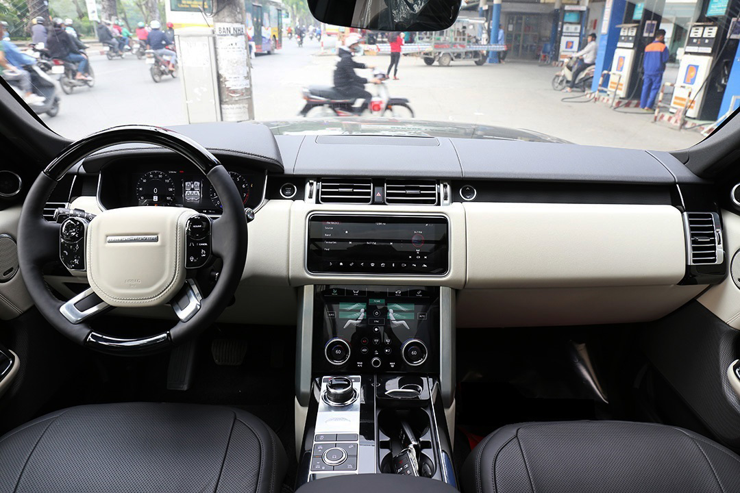 Thiết kế hàng ghế trước của Range Rover HSE 2019