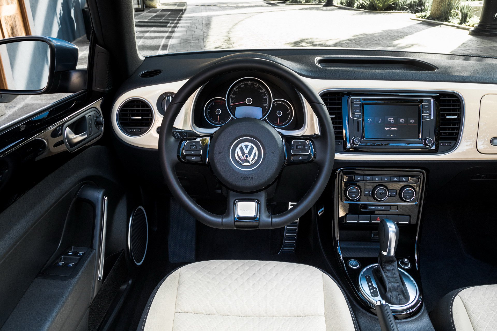 Thiết kế hàng ghế trước của Beetle Final Edition