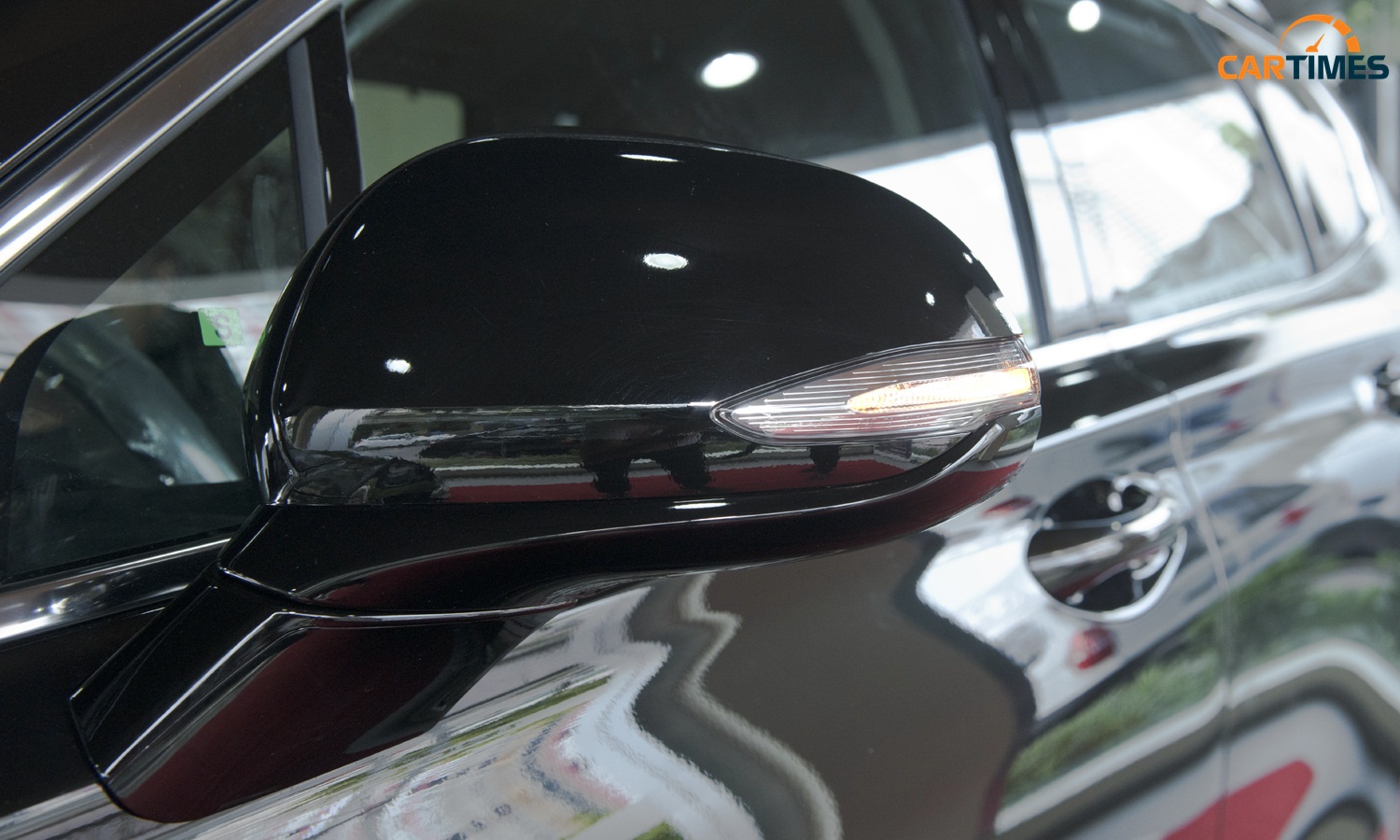 Thiết kế đèn xi nhan xe Hyundai Santa Fe 2019