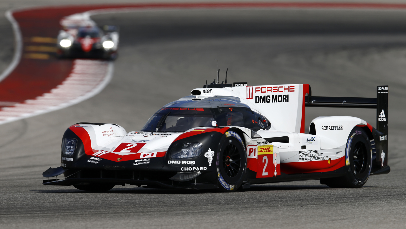 Vòng thử nghiệm trên Porsche 919 Hybrid