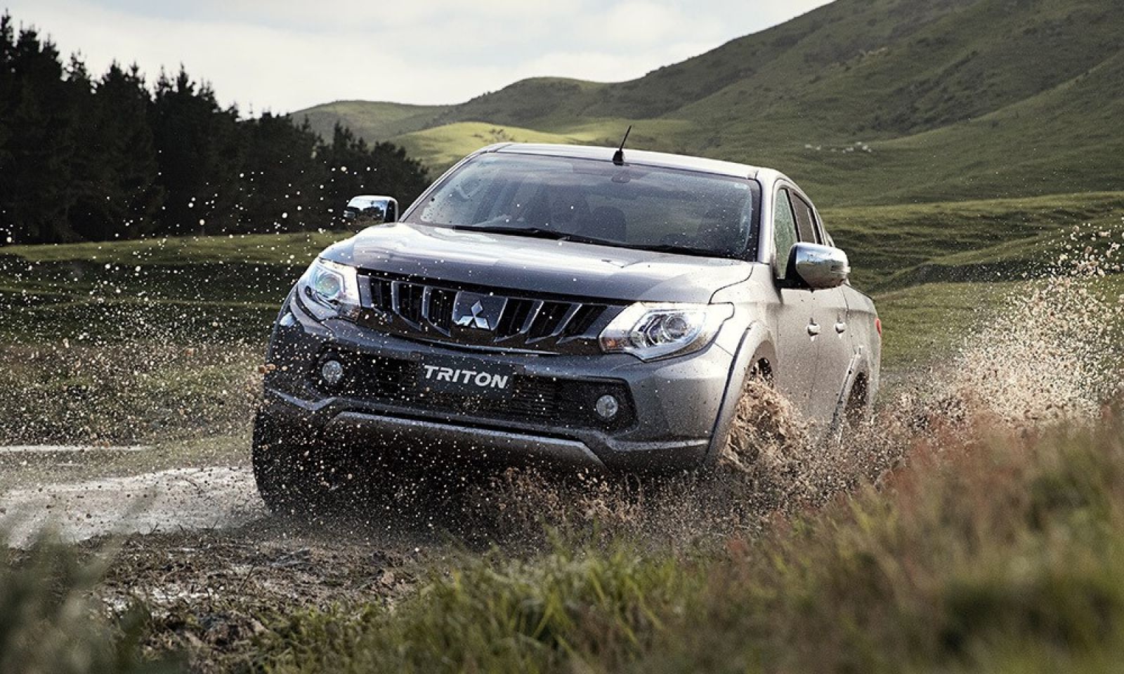 Mitsubishi Triton vẫn có doanh số khả quan trong năm 2018