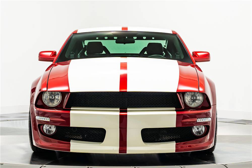 Thiết kế đầu xe xe Ford Lamborghini Tractorri Custom Coupe 