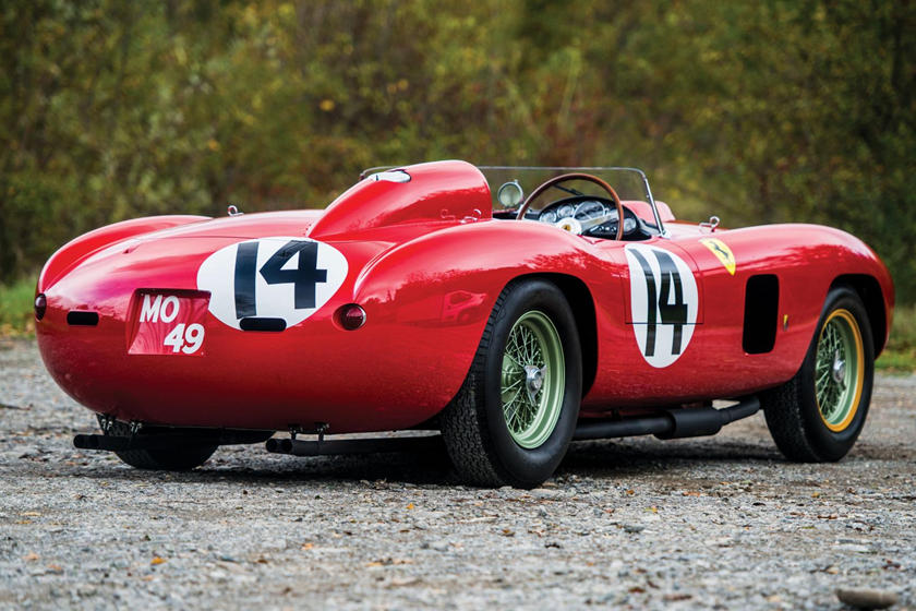 Thiết kế đuôi xe Ferrari 290 MM 1956