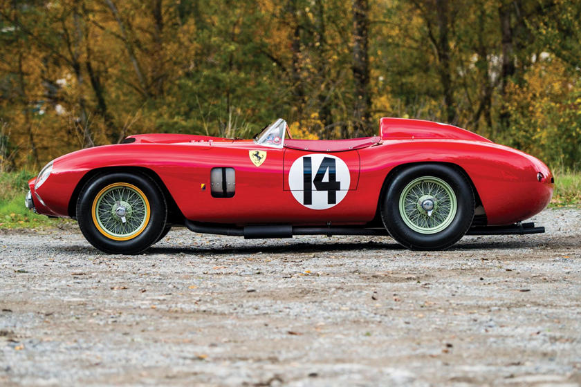 Thiết kế hông xe Ferrari 290 MM 1956