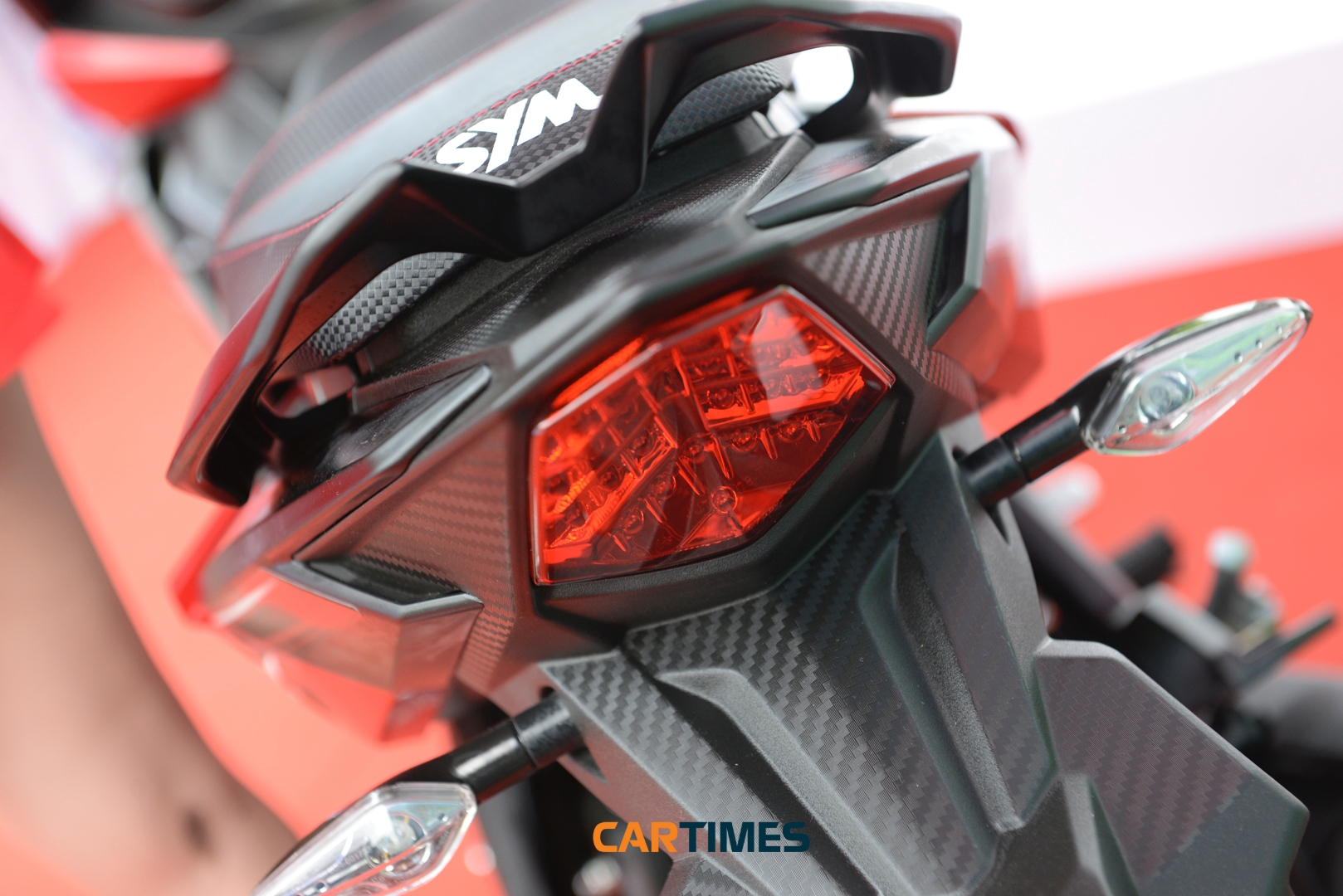 Thiết kế đèn hậu xe SYM SR 170