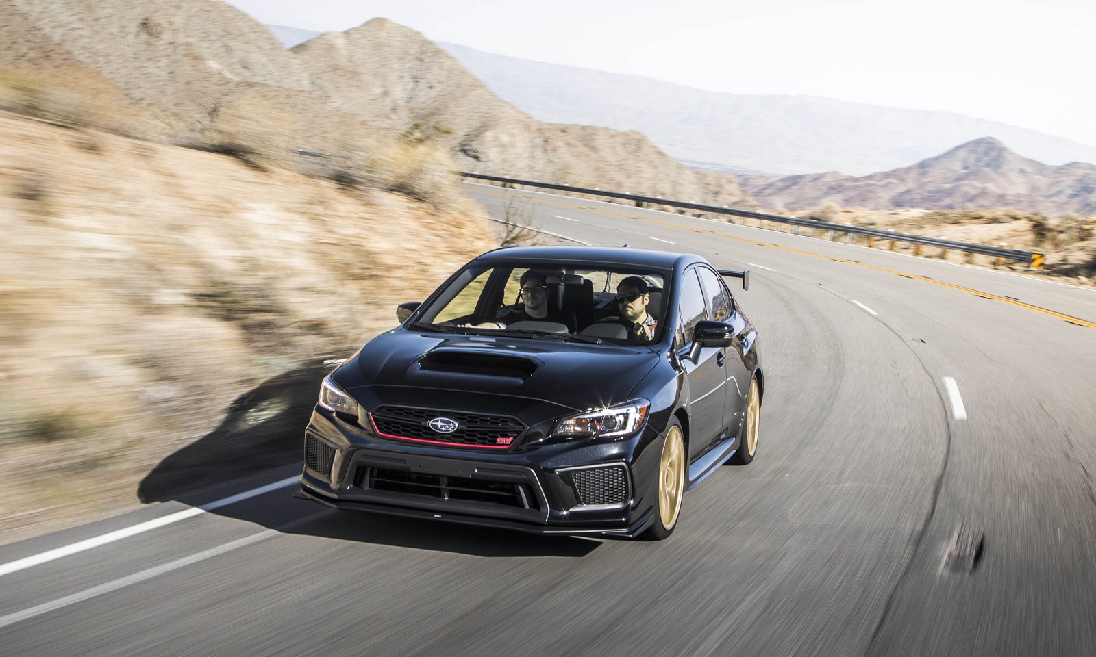 xe Subaru WRX STI MY 17