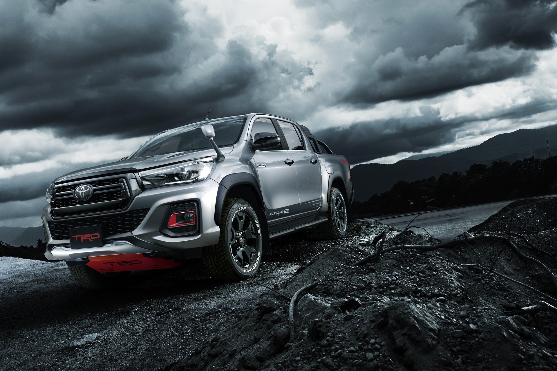 Phiên bản Hilux Black Rally Edition