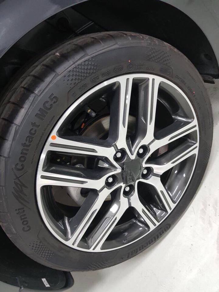 Thiết kế la zăng 5 chấu kép 17 inch trên Kia Cerato 2019 bản cao nhất