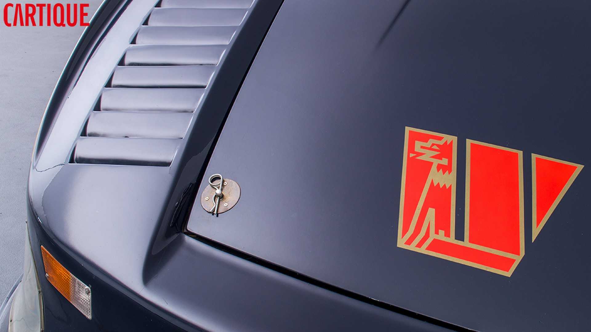 Nắp capo xe Porsche 935
