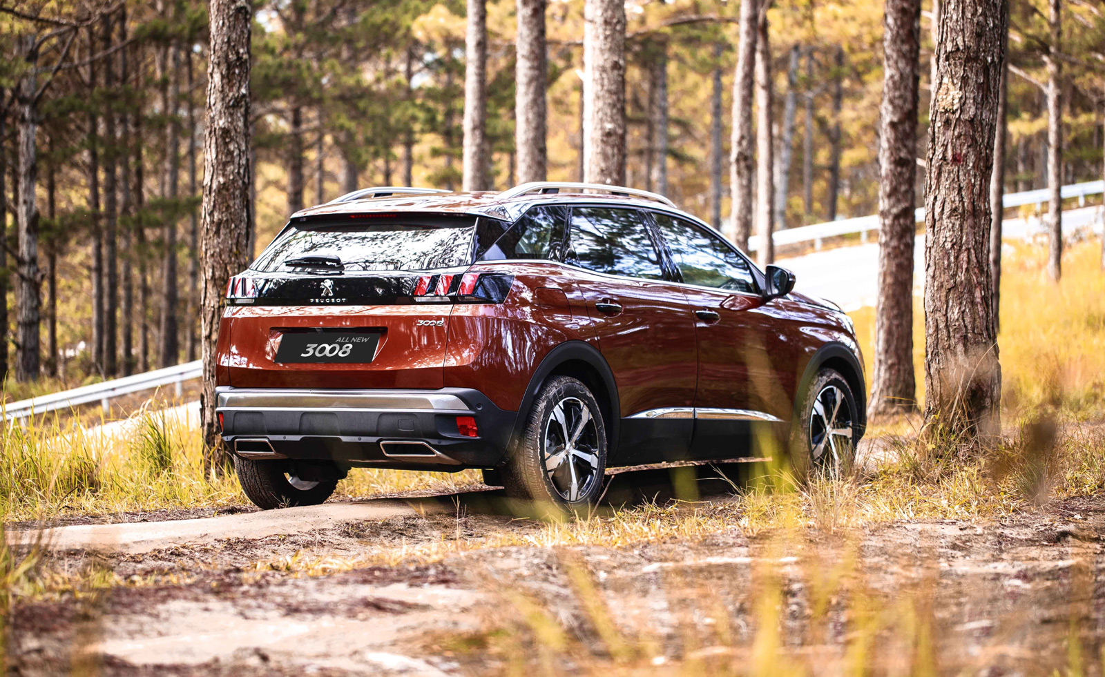 Nhiều ưu đãi khủng cho khách mua xe Peugeot mới