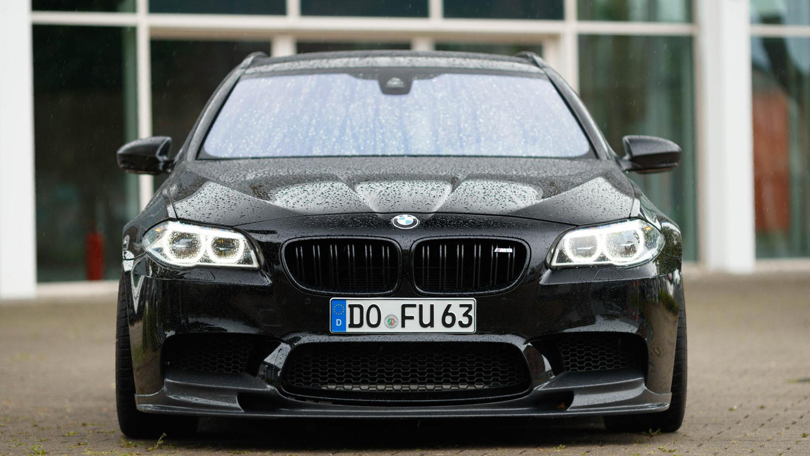 Thiết kế đầu xe BMW M5 R Touring 