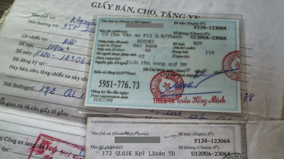 Kiểm tra hồ sơ pháp lý của xe