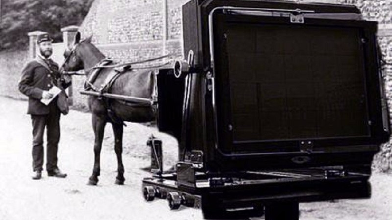 Camera bắn tốc độ với kích thước đồ sộ thời kỳ đầu