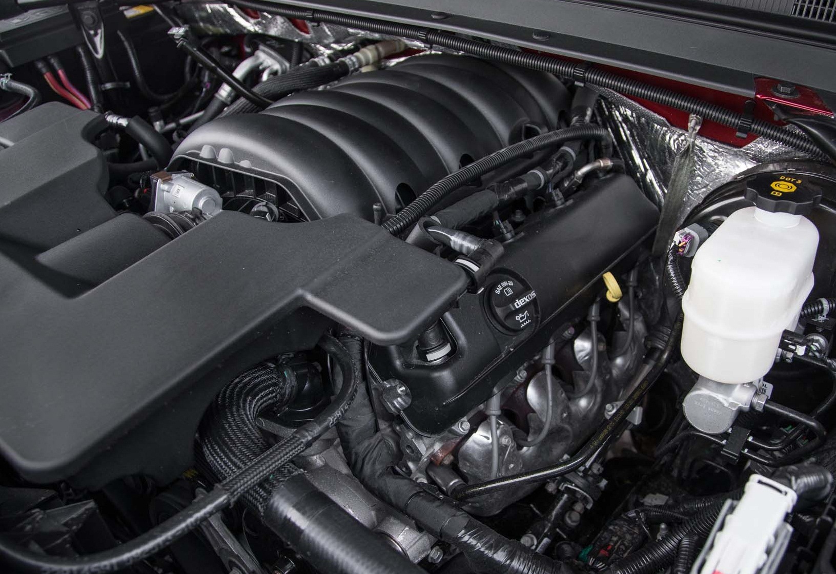 Peugeot 5008 được trang bị động cơ 1.6L Turbo